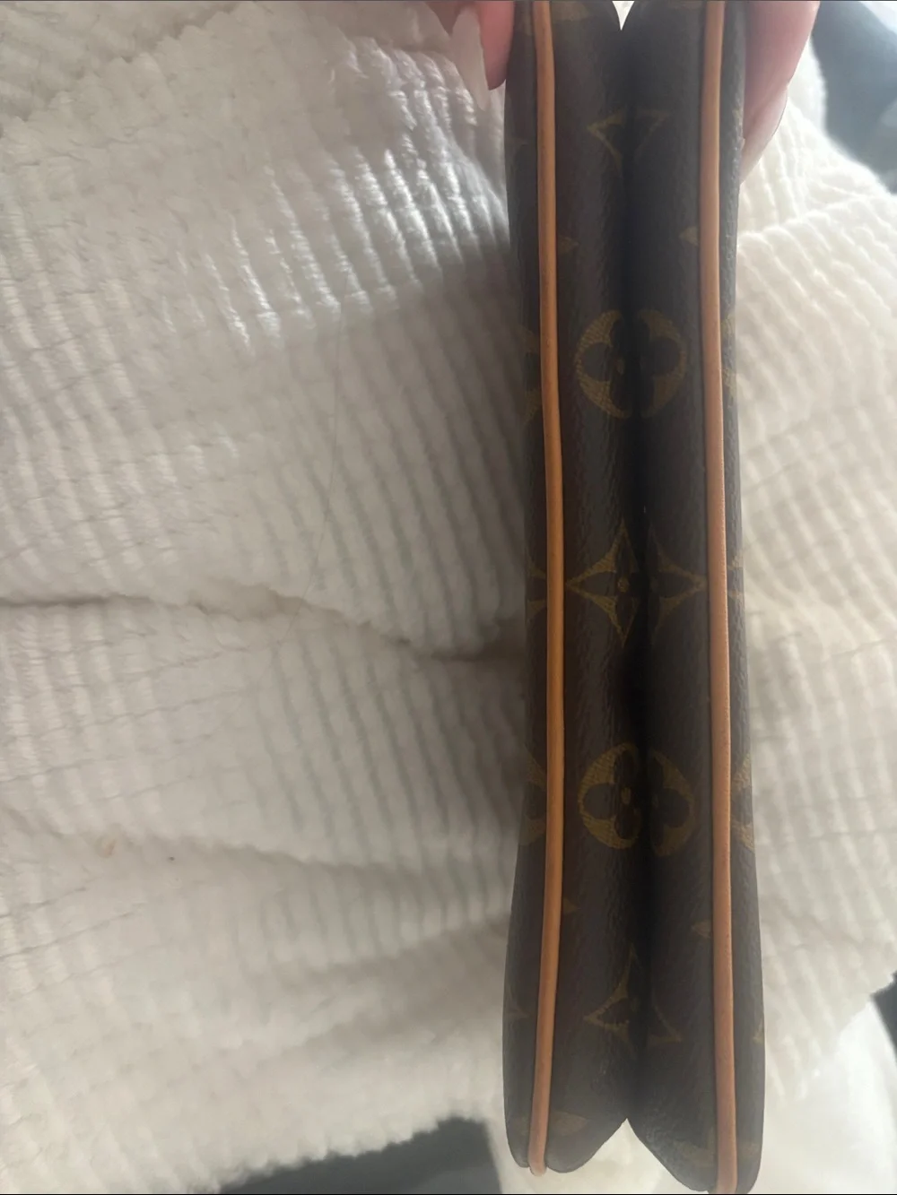Louis Vuitton signature lv